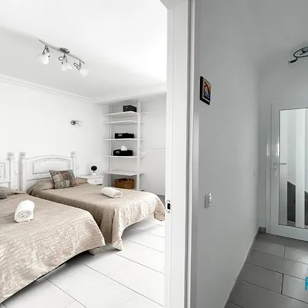 Mar Wifi Free , Private Bathroom And Terrace * كوراليهو