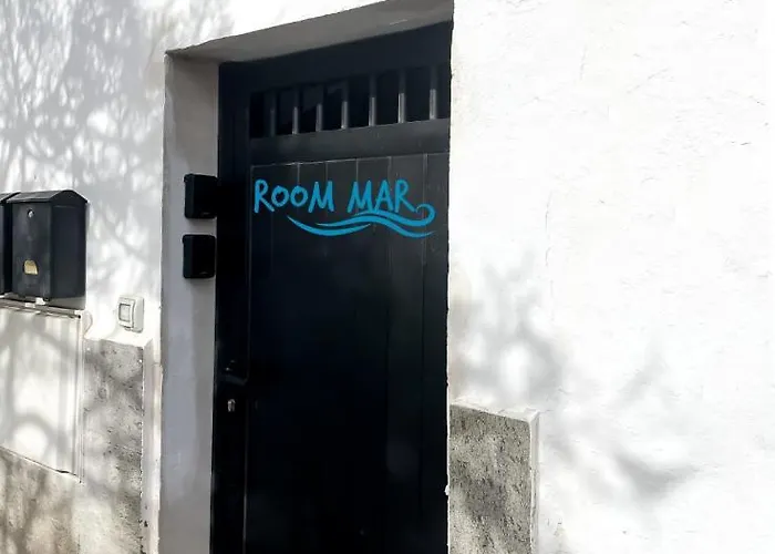 Mar Wifi Free , Private Bathroom And Terrace *