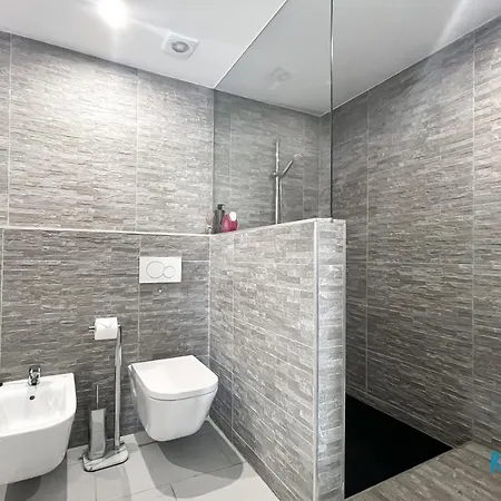 Mar Wifi Free , Private Bathroom And Terrace Коральео