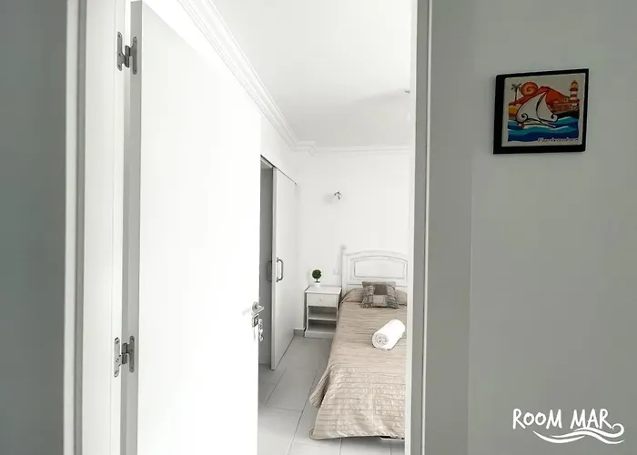 Mar Wifi Free , Private Bathroom And Terrace