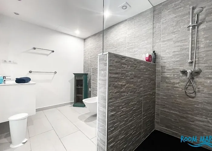 Mar Wifi Free , Private Bathroom And Terrace Apartment